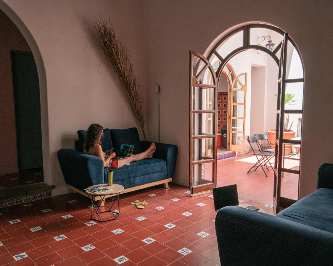 Coliving Chingon Hostel Guadalajara Ngoại thất bức ảnh